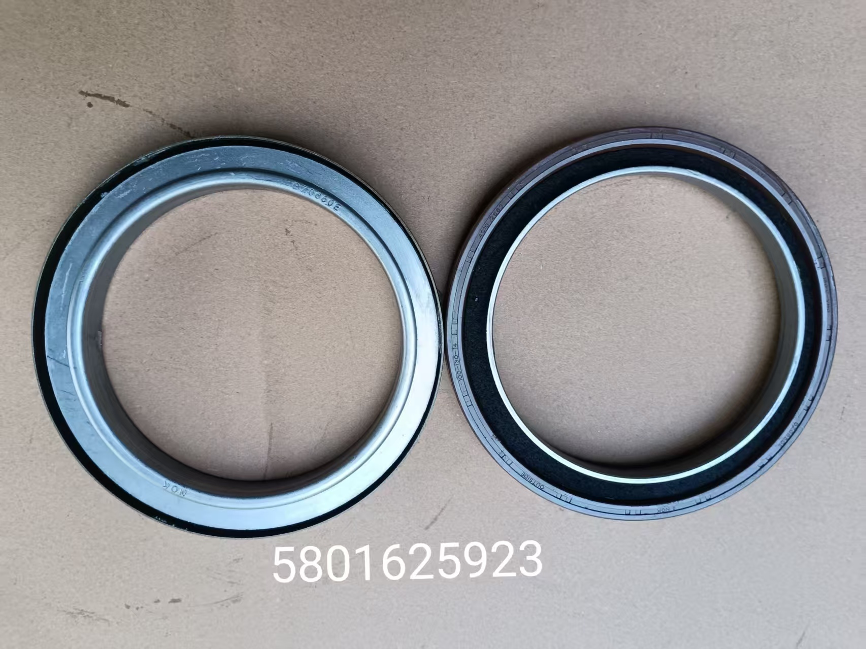 Front crankshaft oil seal 5801625923 for IVECO