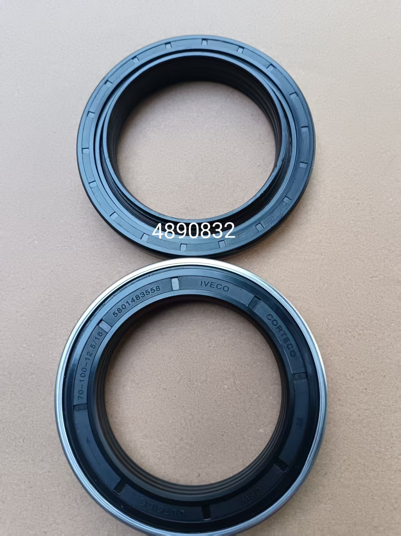 Front Crankshaft Seal 4890832 for CUMMINS, DAF, FIAT, IVECO